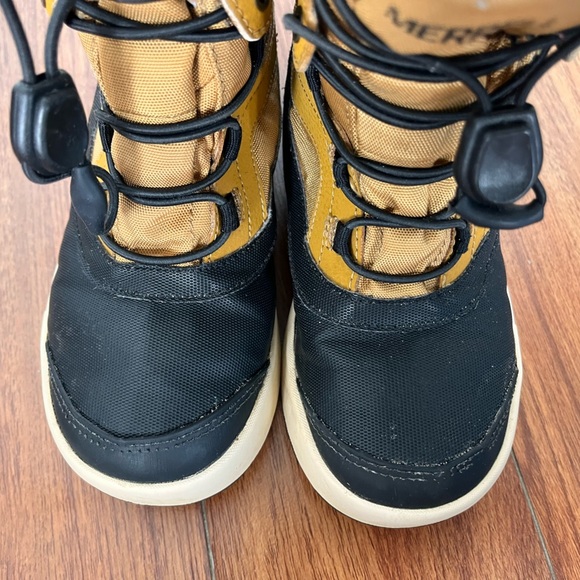 Merrell Kids' Black and Tan Snow Boots - Picture 10 of 10